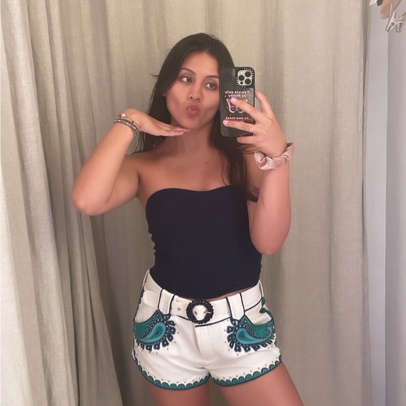 Meet your Posher, Rachel - Picture 1 of 1